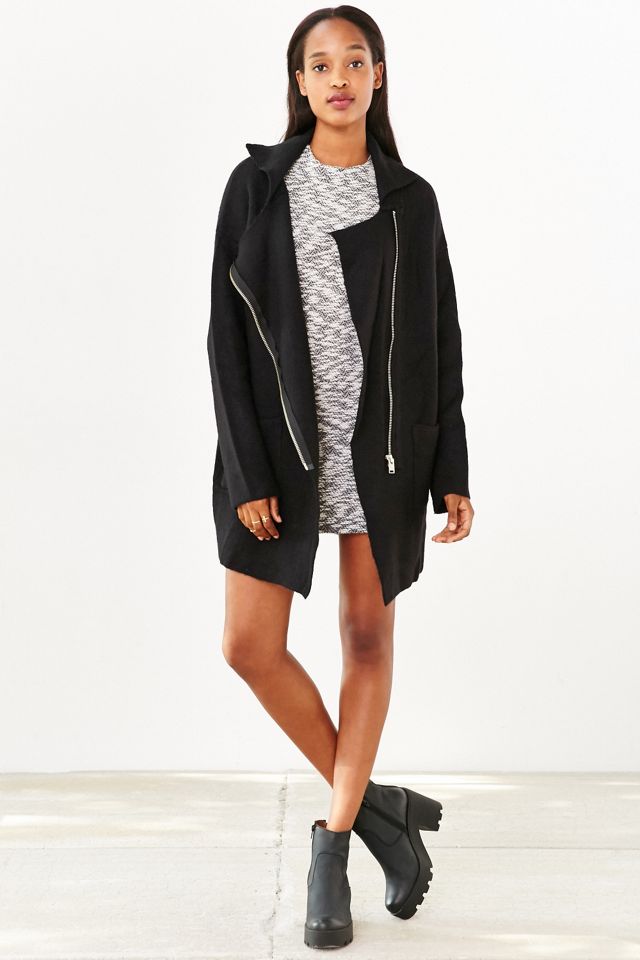 UNIF Delta Jacket | Urban Outfitters Canada