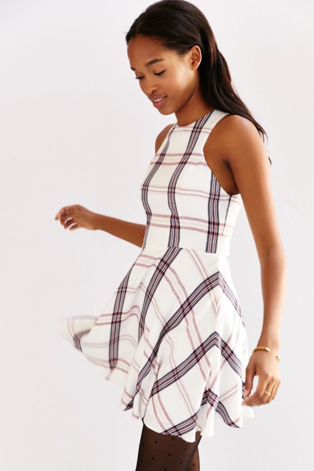 WOMEN'S SOFT FLANNEL FLARE DRESS