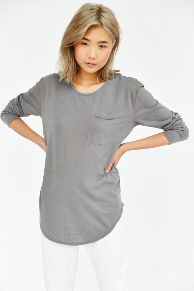 Unisex Long-Sleeve Curved Hem Tee #1
