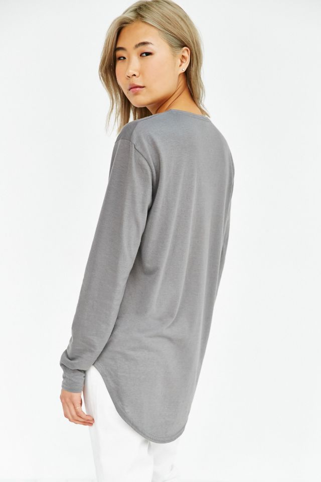 Unisex Long-Sleeve Curved Hem Tee #3