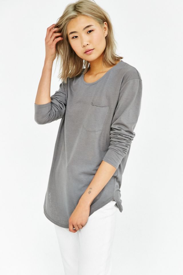 Unisex Long-Sleeve Curved Hem Tee #4