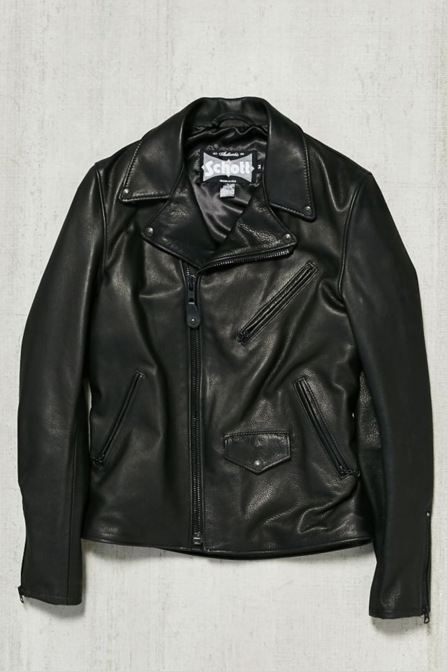 Schott X UO Pebbled Leather Perfecto Jacket | Urban Outfitters Canada