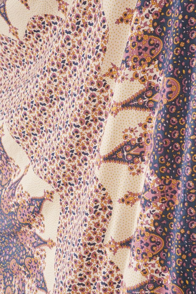 Magical Thinking Vehari Medallion Tapestry #2