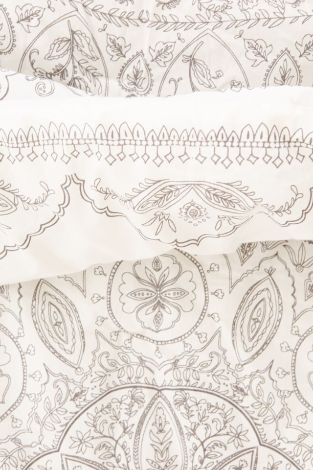 Plum & Bow Soukay Delicate Comforter #4