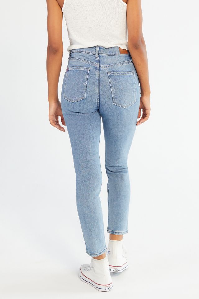 BDG High-Waisted Girlfriend Jean - Light Wash