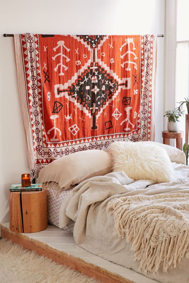Geo Boucherouite Tapestry | Urban Outfitters
