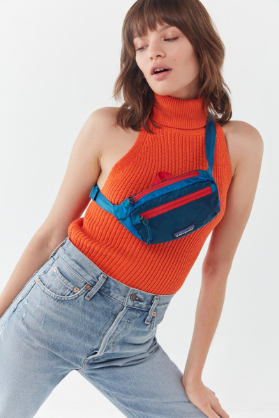 patagonia light travel mini belt bag urban outfitters this waist bag is perfect for anyone who values both style and responsibility. Patagonia Lightweight Travel Mini Hip