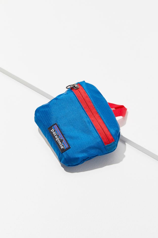 Patagonia fanny hotsell pack urban outfitters