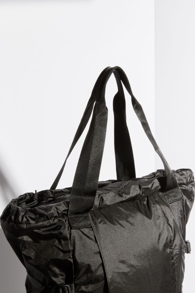 Patagonia Lightweight Travel Tote Pack | Urban Outfitters