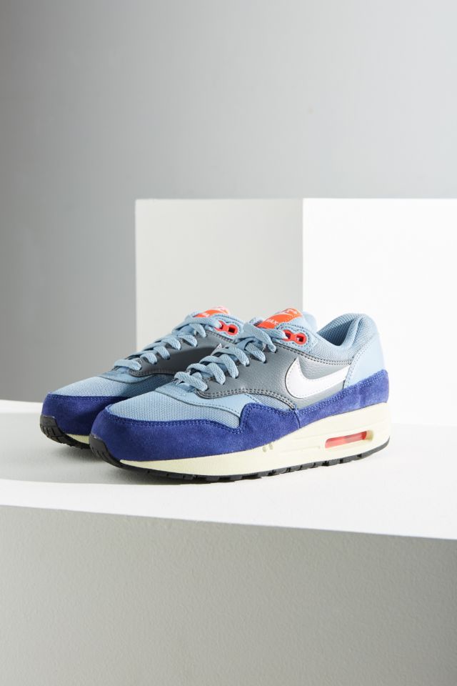 Nike Women s Air Max 1 Essential Running Sneaker