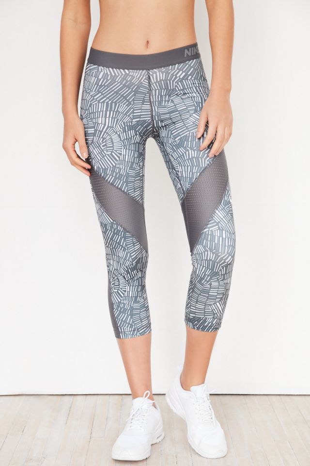 Nike Pro Hypercool Tidal Capri Legging