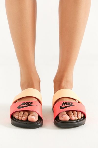 red nike benassi duo slides