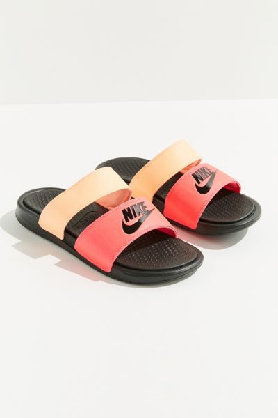 red nike benassi duo slides