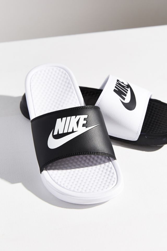 Nike benassi fit hot sale