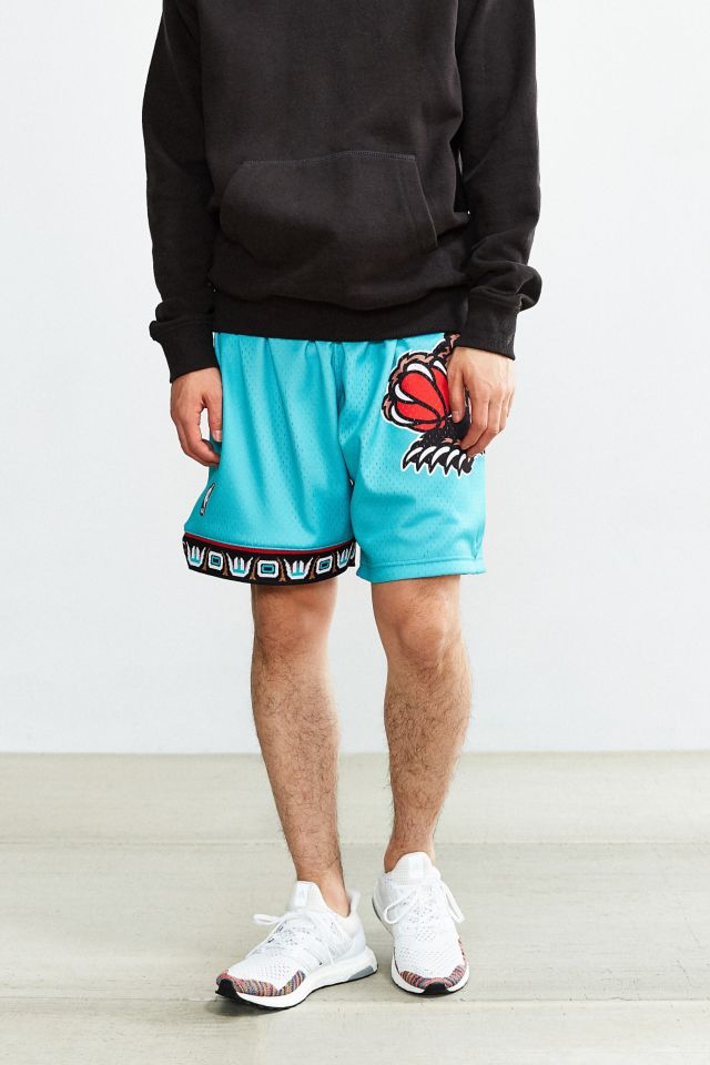 Men vancouver grizzlies store shorts