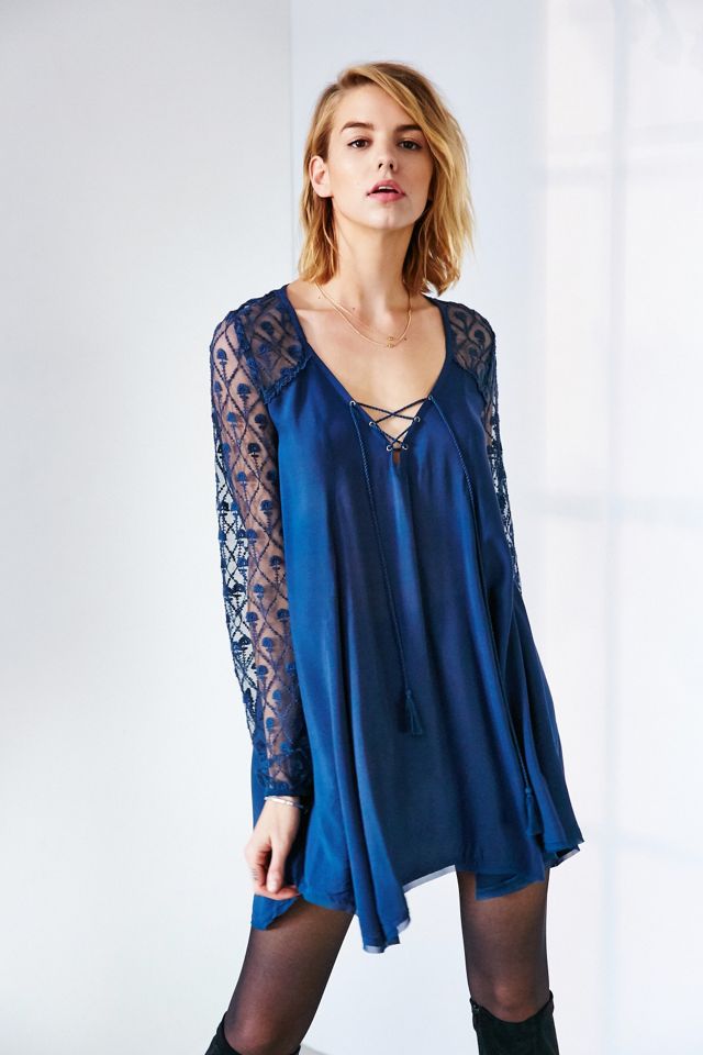 Robe Sans Bretelles Brodée Ecote URBAN OUTFITTERS - Taille M - Bleu - Occasion TB état