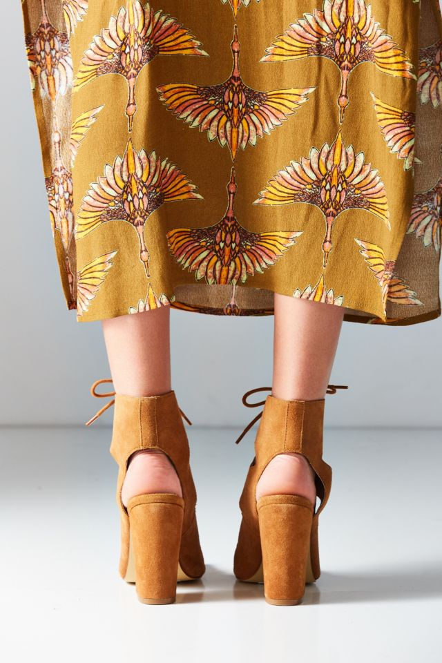 Lace-Up Heel #5