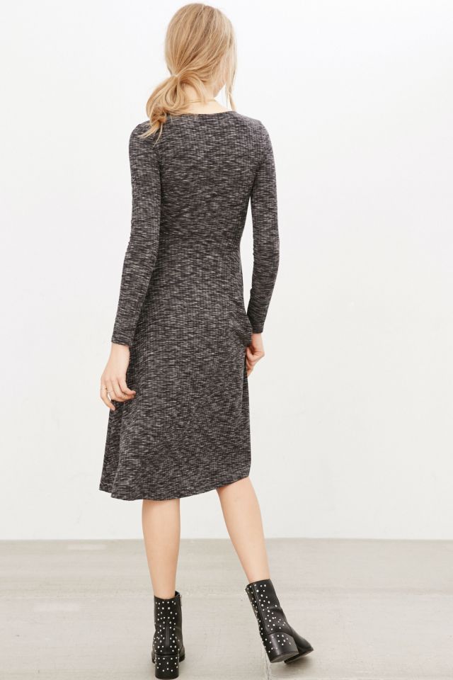 Robe portefeuille côtelée mi-longue Kimchi Blue #3