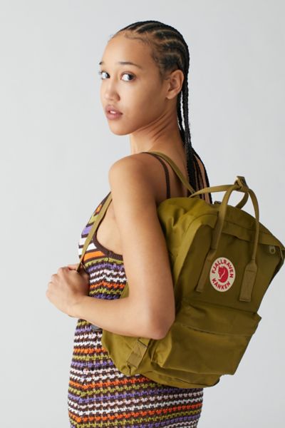 Urban outfitters cheap fjallraven mini