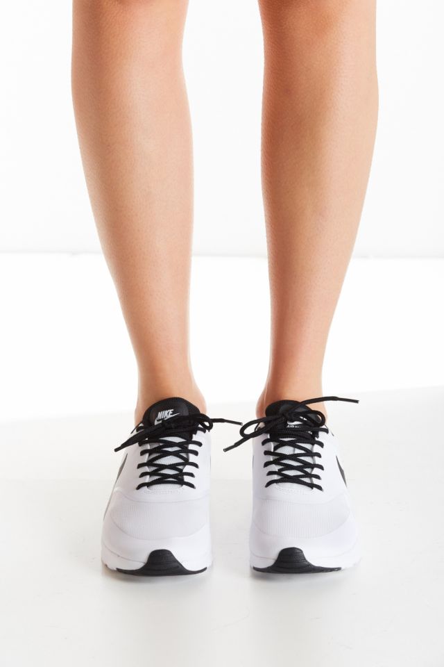 Urban outfitters clearance nike max thea