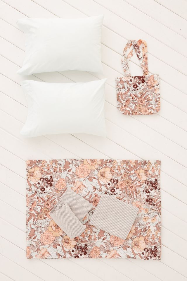 Plum & Bow Mila Allover Floral Duvet Snooze Set #2
