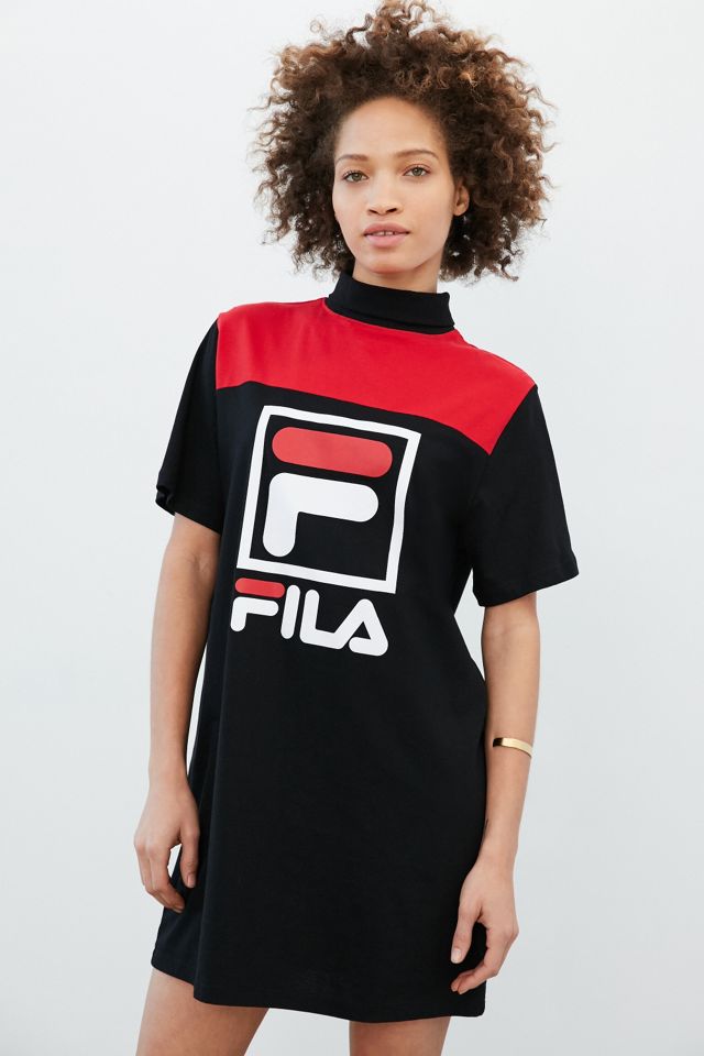 bedrag Aanzienlijk Opsplitsen FILA + UO Jessica T-Shirt Dress | Urban Outfitters