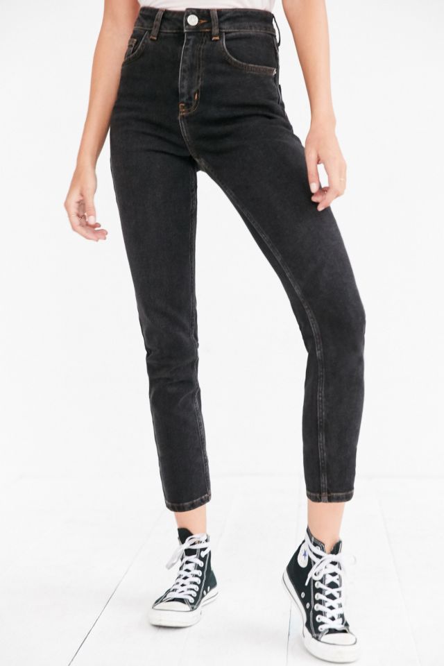 BDG High-Waisted Girlfriend Jean - Light Wash