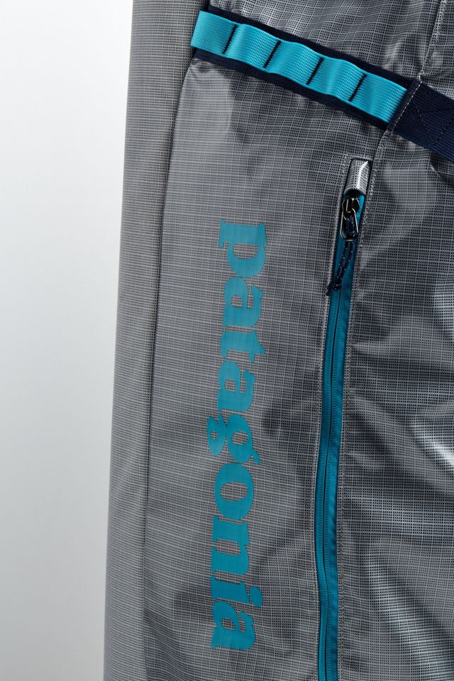 Patagonia Black Hole Wheel 120L Duffle Bag | Urban Outfitters