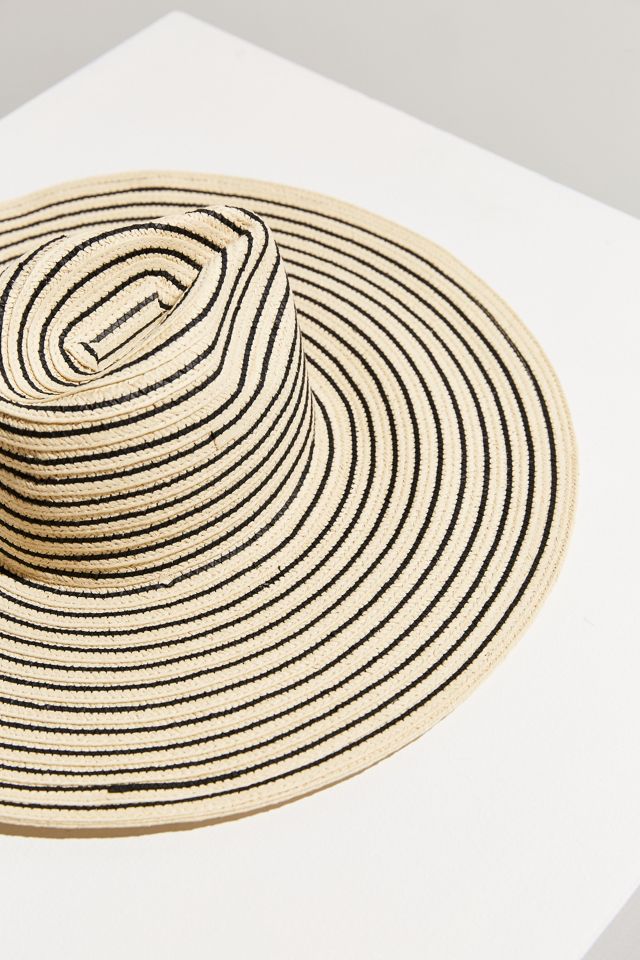 Silence + Noise Striped Oversized Floppy Hat | Urban Outfitters display picture 2
