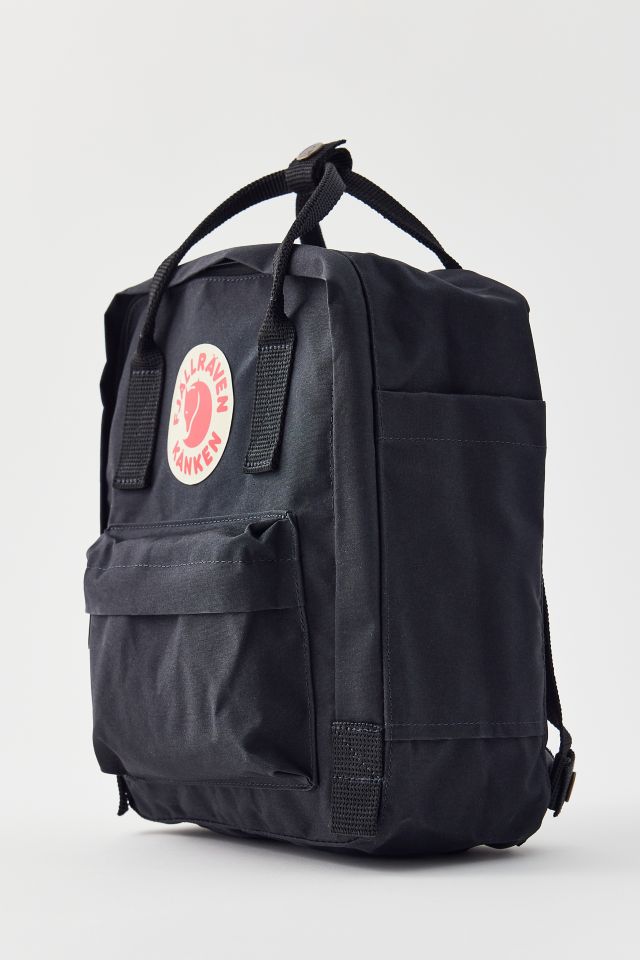 Handig Voldoen onderdak Fjallraven Kånken Mini Backpack | Urban Outfitters