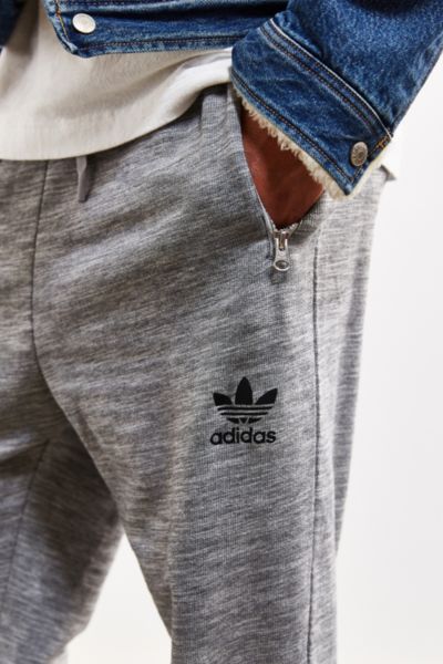 adidas noize baggy sweatpants