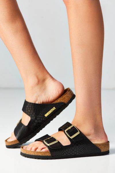 birkenstock arizona urban outfitters