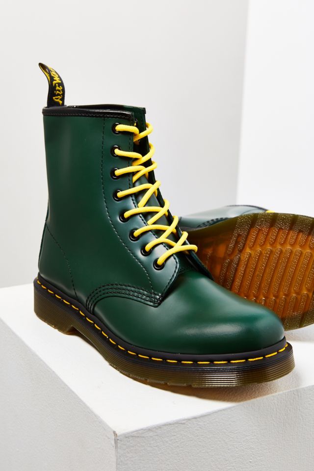 Urban outfitters hot sale doc martens