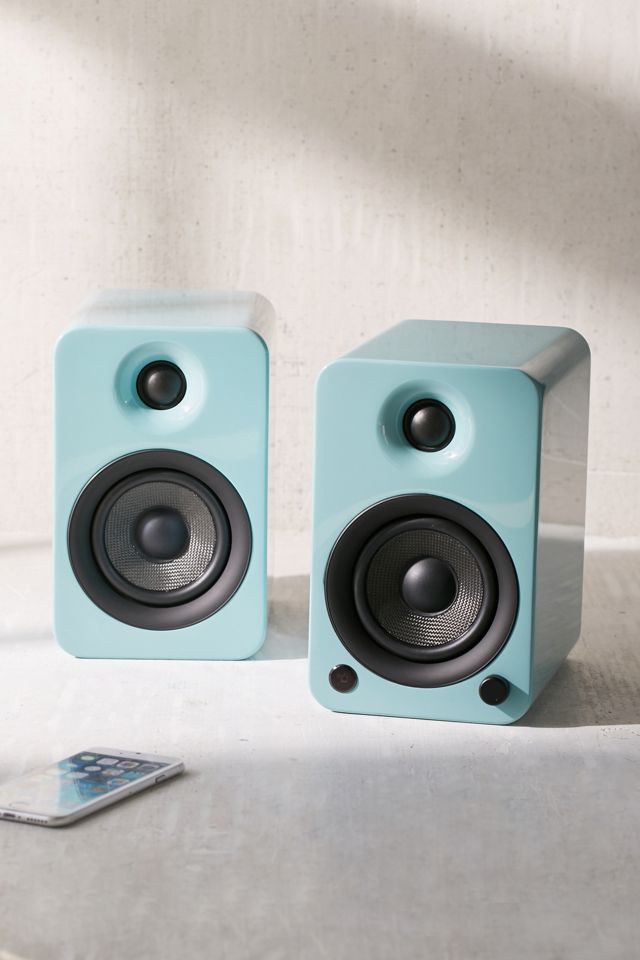 Kanto YU3GT Powered Desktop Speakers | Urban Outfitters