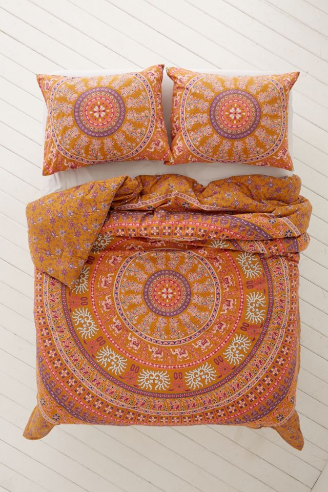 Jiya Medallion Comforter #1