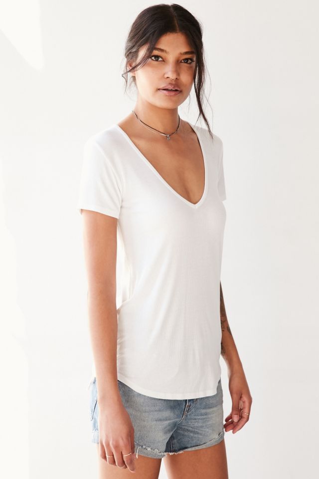 T-shirt à encolure en V Cara Truly Madly Deeply #5