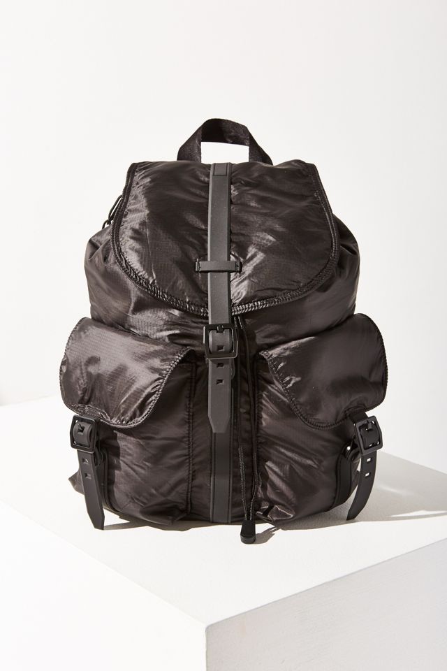 13 in laptop case backpack inch Sleeve Protective Bag w/Accessory Pocket Size:7.5 repellent material and robust purse Amazon.com: NIKE Unisex Elemental