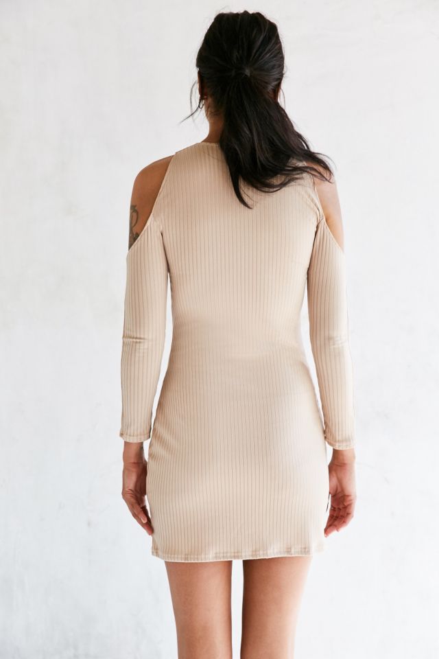 Minirobe à épaules dégagées Marsha Motel #2