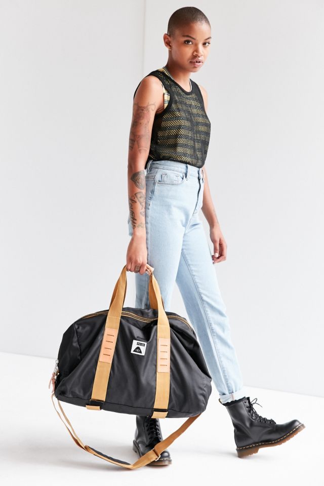 urban outfitters weekend bag