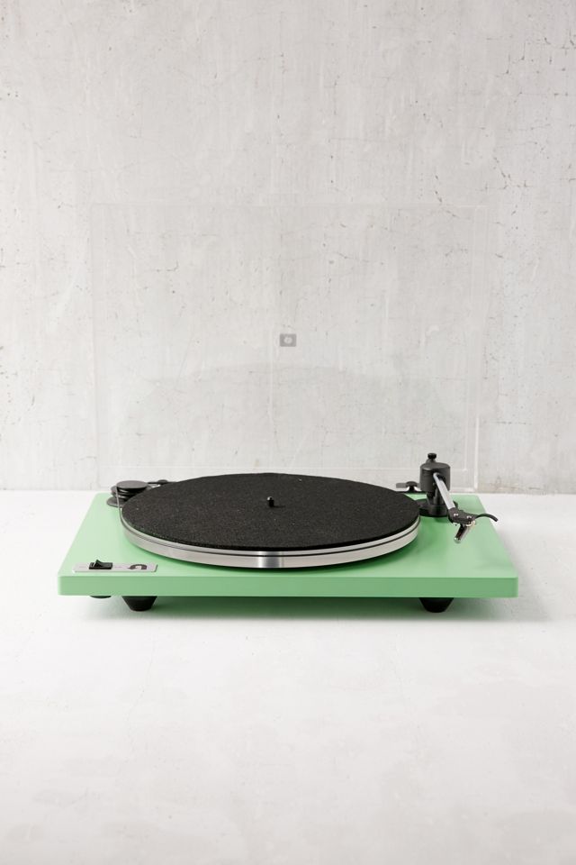 U-Turn Audio Orbit Plus Vinyl Turntable - Green | Urban Outfitters