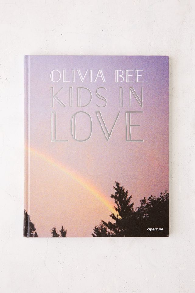 Amazon.co.jp: ガーリー写真集Olivia Bee Kids in Loveタヴィ