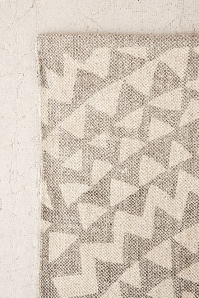 Sibo Stamp Printed Rug | Urban Outfitters