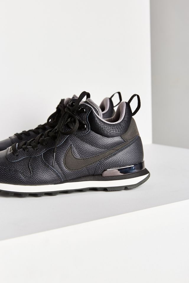 スニーカー NIKE INTERNATIONALIST LEATHER Nike Internationalist Mid Leather Sneaker | Urban Outfitters