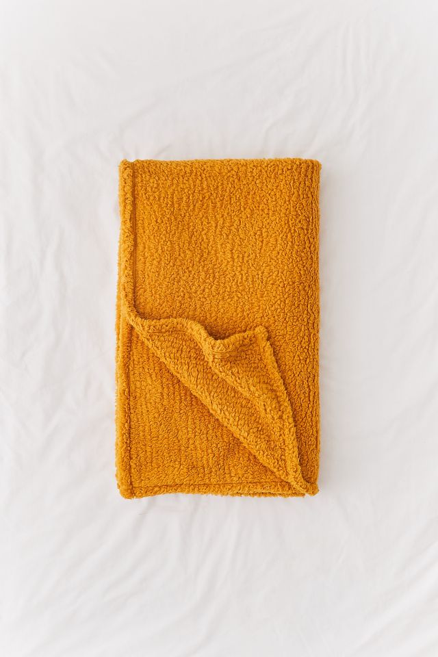 Amped Fleece Cozy Throw Blanket #1