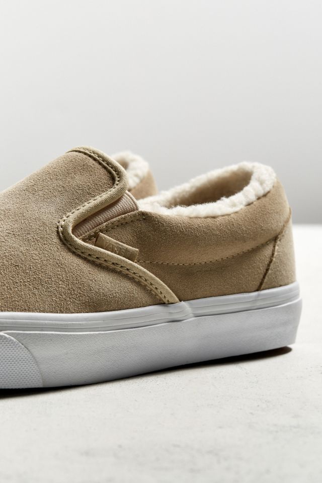 Vans classic 2025 fleece slip-on sneaker