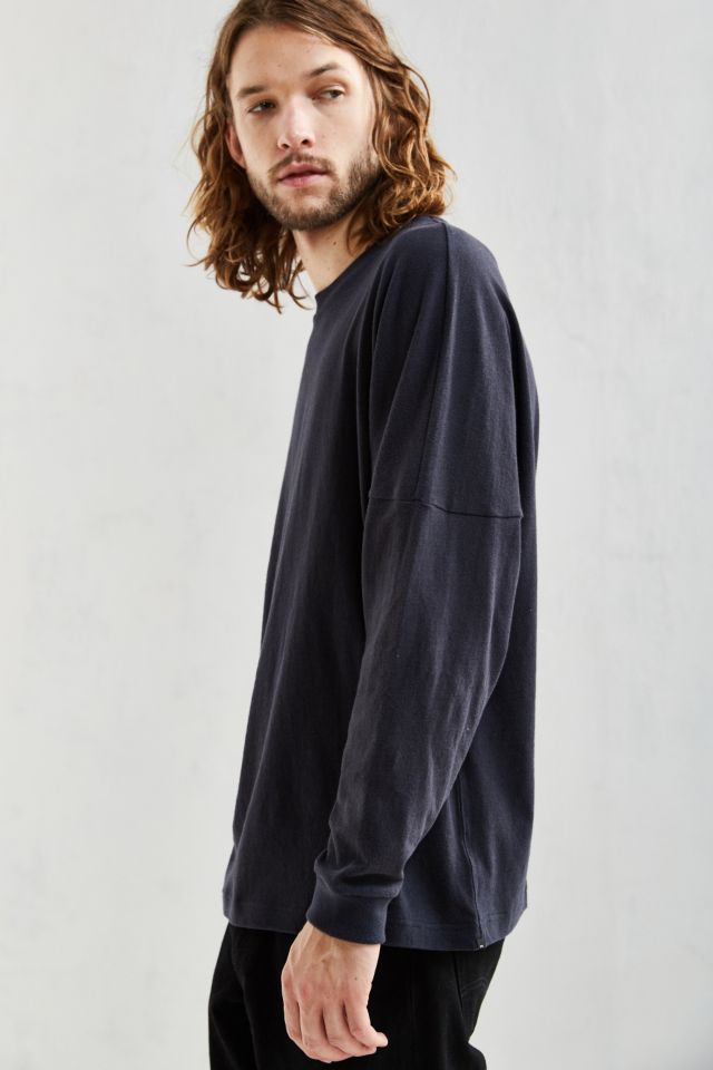 UO Box Drop Shoulder Solid Long Sleeve Tee