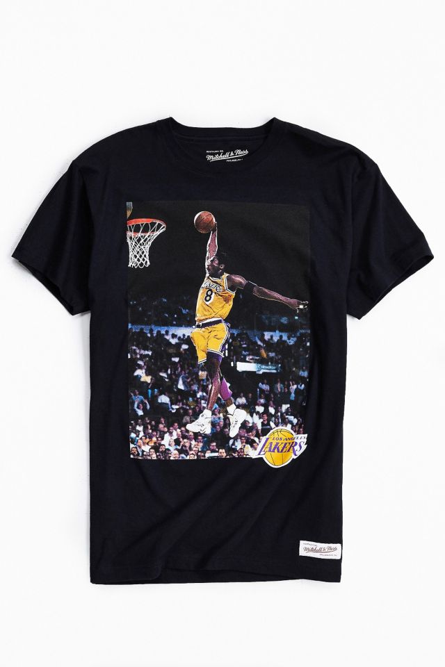 Mitchell & Ness Kobe Bryant Photo Tee | Urban Outfitters