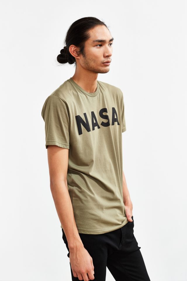 Nasa t on sale shirt urban outfitters