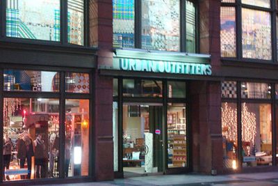 Square One, Mississauga, ON  Urban Outfitters Store Location