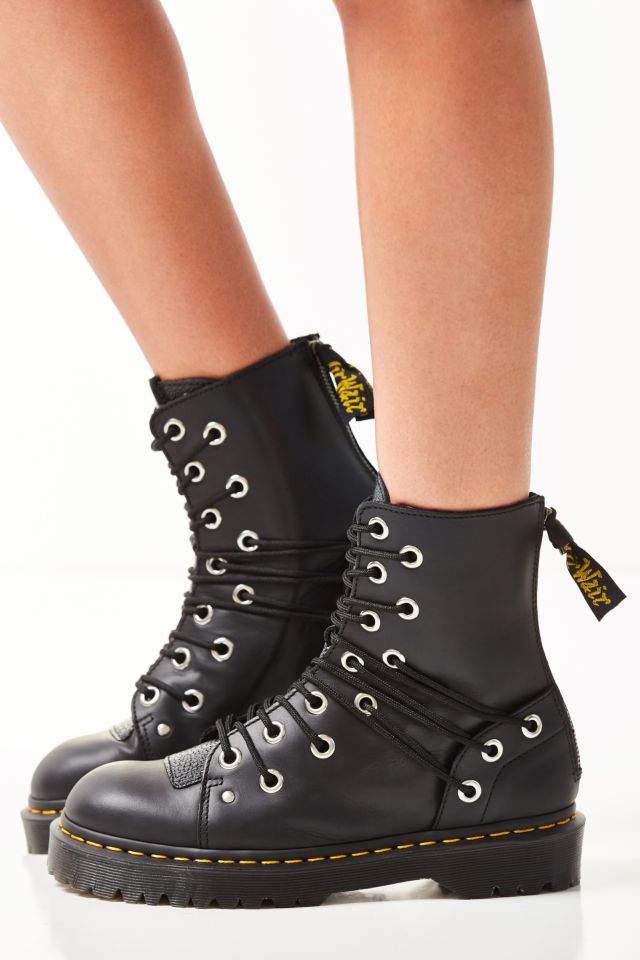 Dr martens daria 2025 multi eye boots